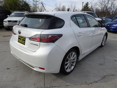 2011 Lexus CT 200h Premium  1.8L Hybrid I4 FWD - Photo 6 - Cincinnati, OH 45255