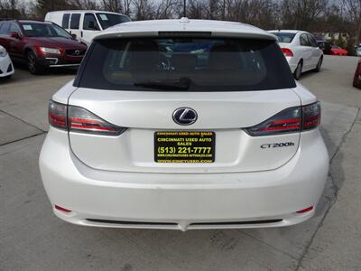 2011 Lexus CT 200h Premium  1.8L Hybrid I4 FWD - Photo 7 - Cincinnati, OH 45255