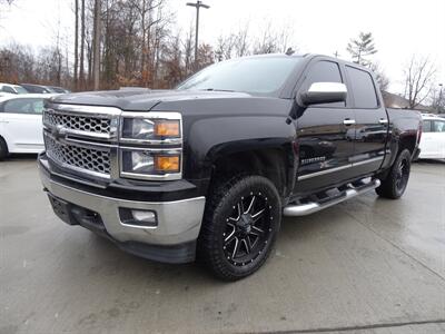 2014 Chevrolet Silverado 1500 LT  5.3L V8 4X4 - Photo 3 - Cincinnati, OH 45255