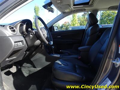 2009 Mazda Mazda3 Hatchback s Grand Touring   - Photo 10 - Cincinnati, OH 45255