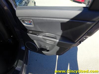 2009 Mazda Mazda3 Hatchback s Grand Touring   - Photo 33 - Cincinnati, OH 45255