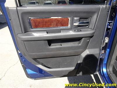 2011 RAM 2500 Laramie - Photo 28 - Cincinnati, OH 45255