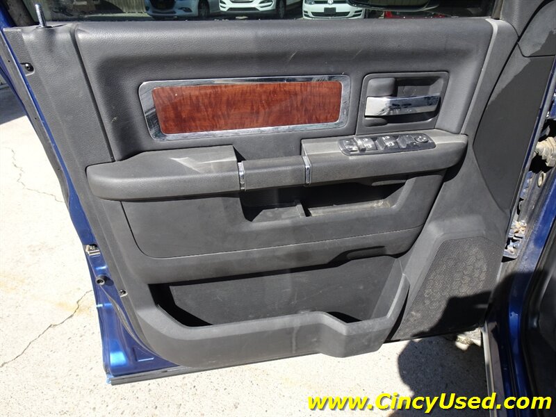 2011 RAM 2500 Laramie - Photo 26 - Cincinnati, OH 45255