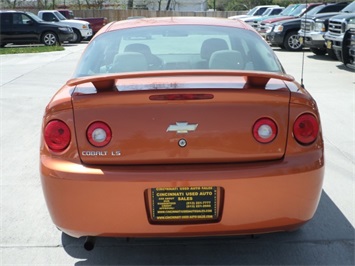 2006 Chevrolet Cobalt LS   - Photo 5 - Cincinnati, OH 45255