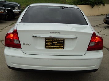 2005 Volvo S80   - Photo 5 - Cincinnati, OH 45255