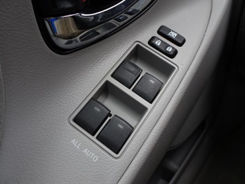 2011 Toyota Camry LE - Photo 19 - Cincinnati, OH 45255