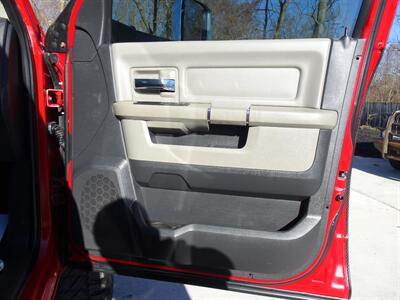 2011 RAM Ram Pickup 2500 SLT  6.7L Cummins I6 4X4 - Photo 26 - Cincinnati, OH 45255