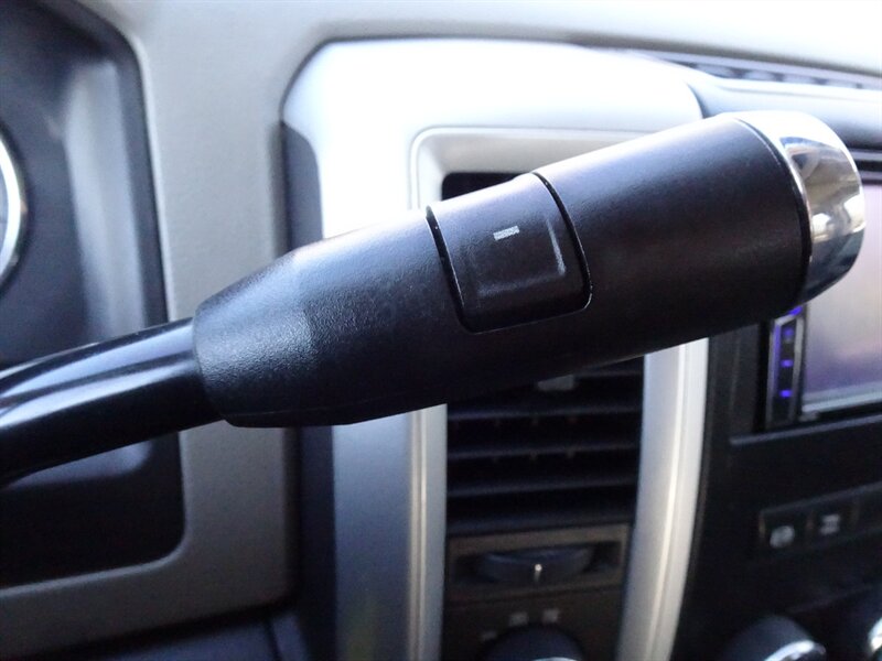 2011 RAM Ram Pickup 2500 SLT  6.7L Cummins I6 4X4 - Photo 21 - Cincinnati, OH 45255