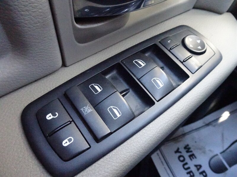 2011 RAM Ram Pickup 2500 SLT  6.7L Cummins I6 4X4 - Photo 24 - Cincinnati, OH 45255