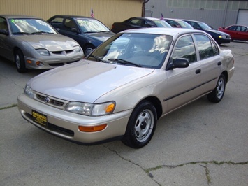 1996 Toyota Corolla   - Photo 3 - Cincinnati, OH 45255