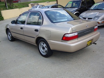 1996 Toyota Corolla   - Photo 4 - Cincinnati, OH 45255