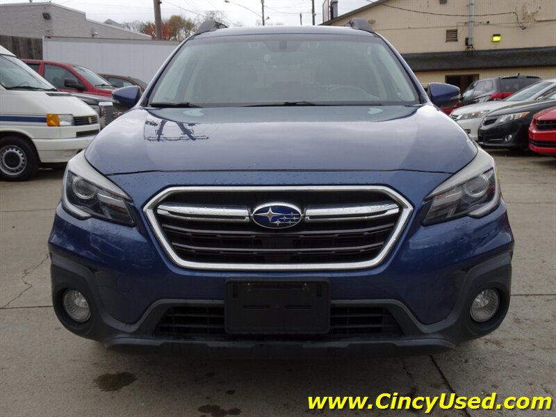 2019 Subaru Outback 2.5i Limited - Photo 2 - Cincinnati, OH 45255