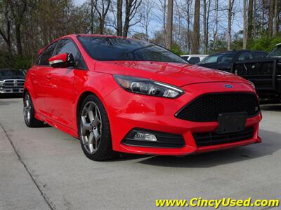 2016 Ford Focus ST   - Photo 3 - Cincinnati, OH 45255