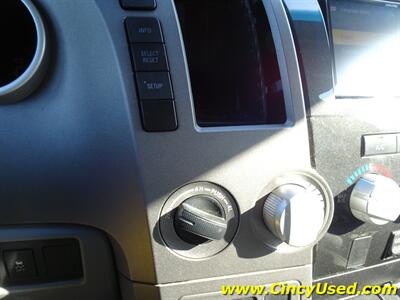 2011 Toyota Tundra Grade   - Photo 17 - Cincinnati, OH 45255