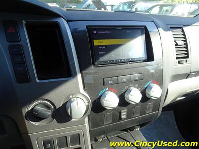 2011 Toyota Tundra Grade   - Photo 16 - Cincinnati, OH 45255