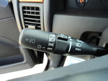 1999 Jeep Grand Cherokee Laredo   - Photo 14 - Cincinnati, OH 45255