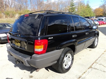 1999 Jeep Grand Cherokee Laredo   - Photo 6 - Cincinnati, OH 45255