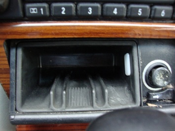 1995 Mercedes-Benz E Class E320   - Photo 20 - Cincinnati, OH 45255