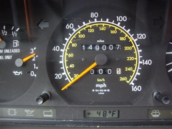 1995 Mercedes-Benz E Class E320   - Photo 17 - Cincinnati, OH 45255