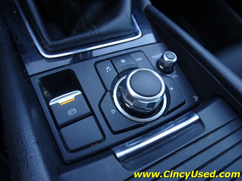 2017 Mazda Mazda3 Sport - Photo 16 - Cincinnati, OH 45255