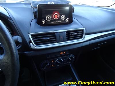 2017 Mazda Mazda3 Sport - Photo 19 - Cincinnati, OH 45255