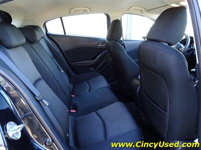2017 Mazda Mazda3 Sport - Photo 13 - Cincinnati, OH 45255