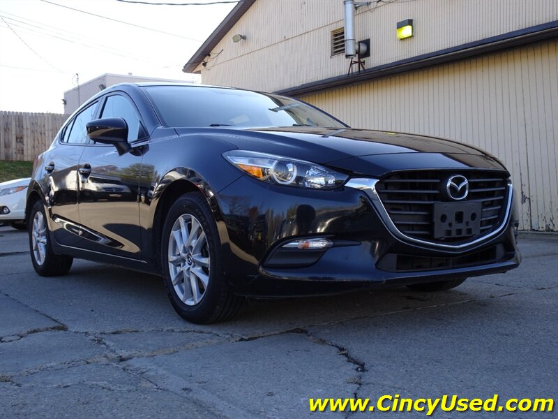 2017 Mazda Mazda3 Sport - Photo 4 - Cincinnati, OH 45255