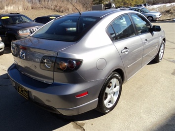 2006 Mazda Mazda3 s   - Photo 6 - Cincinnati, OH 45255