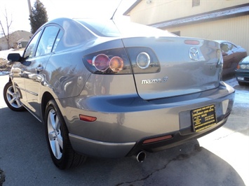 2006 Mazda Mazda3 s   - Photo 12 - Cincinnati, OH 45255