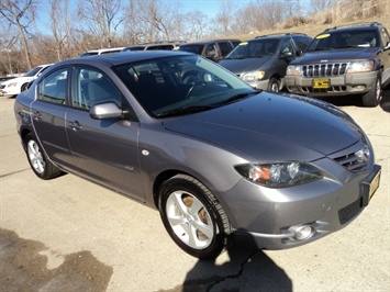 2006 Mazda Mazda3 s   - Photo 1 - Cincinnati, OH 45255