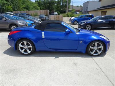 2006 Nissan 350Z Touring   - Photo 3 - Cincinnati, OH 45255