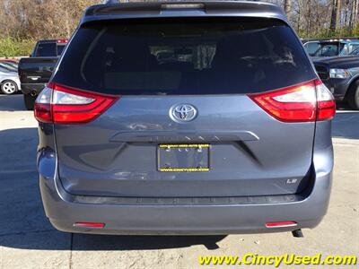 2016 Toyota Sienna LE 8-Passenger - Photo 7 - Cincinnati, OH 45255