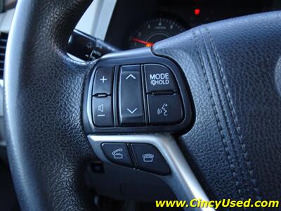 2016 Toyota Sienna LE 8-Passenger - Photo 24 - Cincinnati, OH 45255