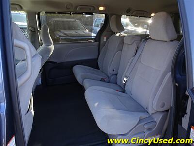 2016 Toyota Sienna LE 8-Passenger - Photo 13 - Cincinnati, OH 45255