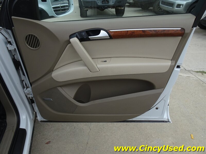 2014 Audi Q7 3.0 quattro TDI Premium P - Photo 33 - Cincinnati, OH 45255