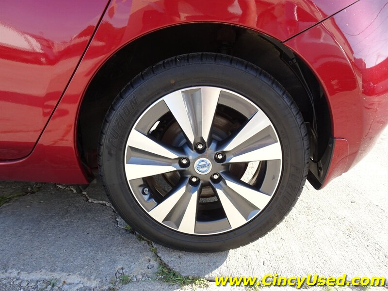 2014 Nissan LEAF SL - Photo 29 - Cincinnati, OH 45255