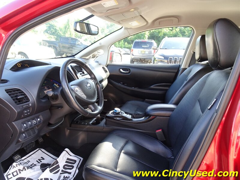 2014 Nissan LEAF SL - Photo 11 - Cincinnati, OH 45255