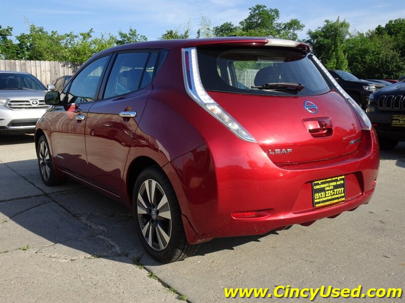 2014 Nissan LEAF SL - Photo 9 - Cincinnati, OH 45255