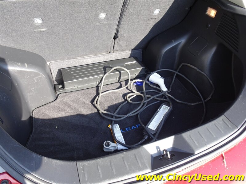 2014 Nissan LEAF SL - Photo 24 - Cincinnati, OH 45255