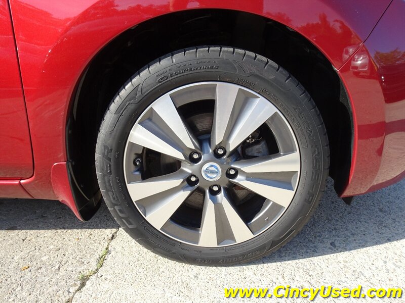 2014 Nissan LEAF SL - Photo 28 - Cincinnati, OH 45255