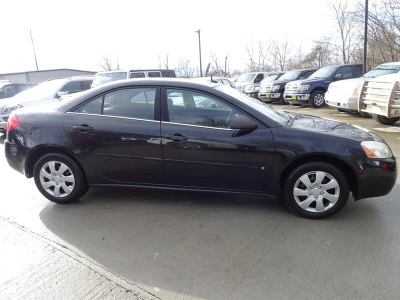 2008 Pontiac G6 Value Leader - Photo 5 - Cincinnati, OH 45255