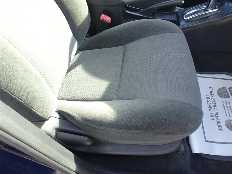 2004 Toyota Corolla S  1.8L I4 FWD - Photo 23 - Cincinnati, OH 45255