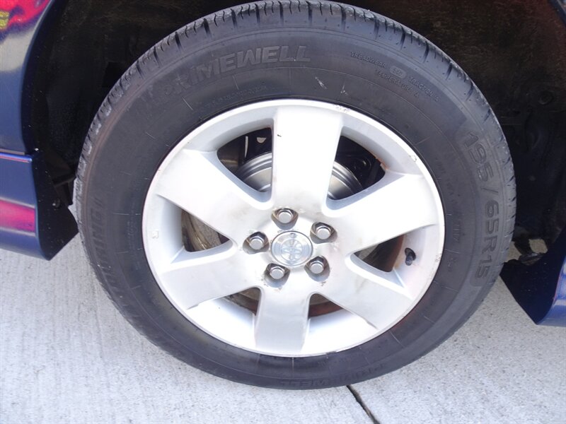 2004 Toyota Corolla S  1.8L I4 FWD - Photo 27 - Cincinnati, OH 45255