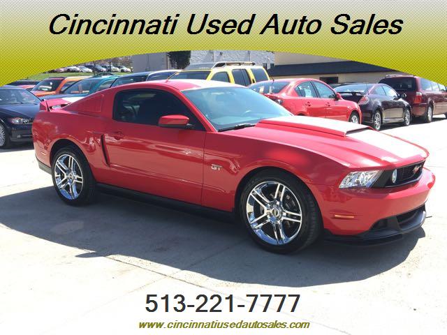 2010 Ford Mustang GT Premium   - Photo 1 - Cincinnati, OH 45255
