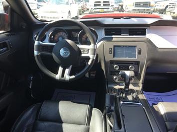 2010 Ford Mustang GT Premium   - Photo 7 - Cincinnati, OH 45255