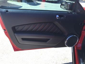 2010 Ford Mustang GT Premium   - Photo 26 - Cincinnati, OH 45255