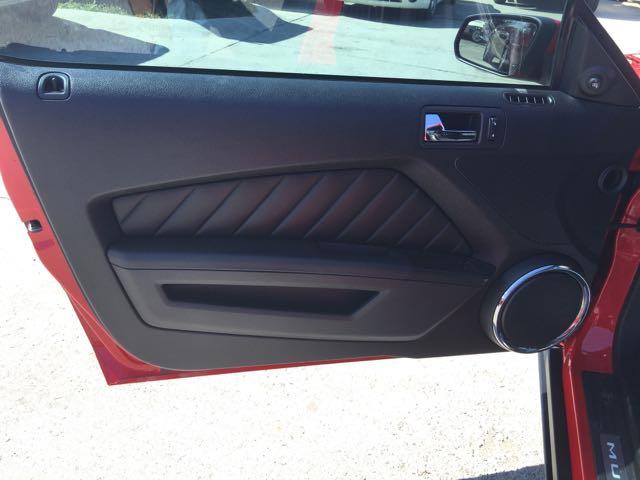 2010 Ford Mustang GT Premium   - Photo 26 - Cincinnati, OH 45255