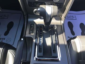 2010 Ford Mustang GT Premium   - Photo 21 - Cincinnati, OH 45255