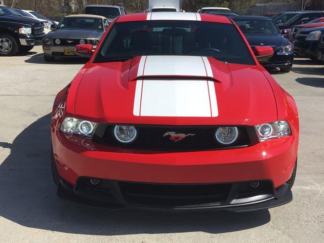2010 Ford Mustang GT Premium   - Photo 2 - Cincinnati, OH 45255