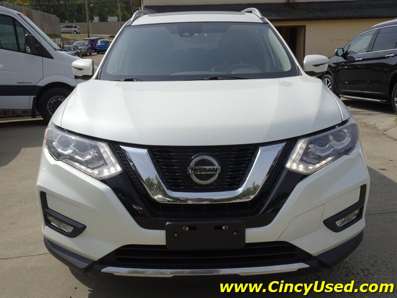 2020 Nissan Rogue SL   - Photo 2 - Cincinnati, OH 45255
